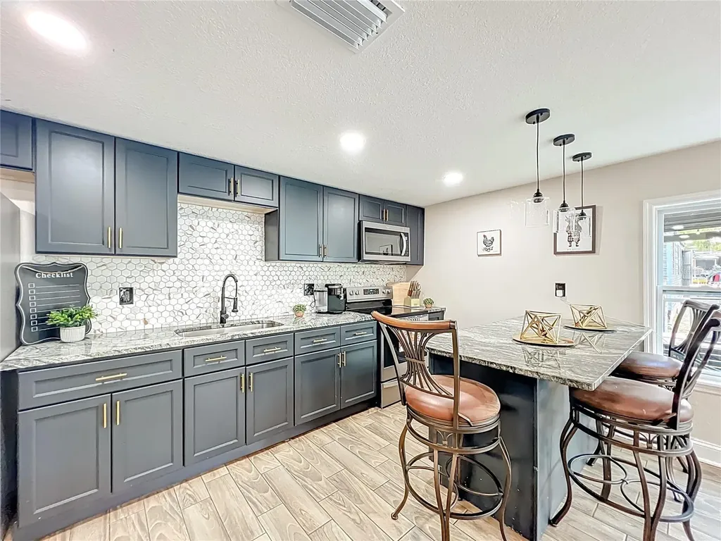 638 NW 6th Terrace Ocala FL 34475