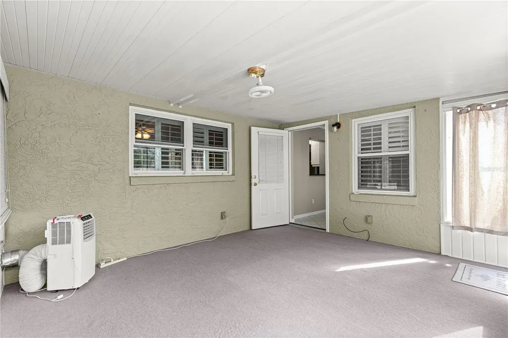 9878 SW 97th Lane Ocala FL 34481