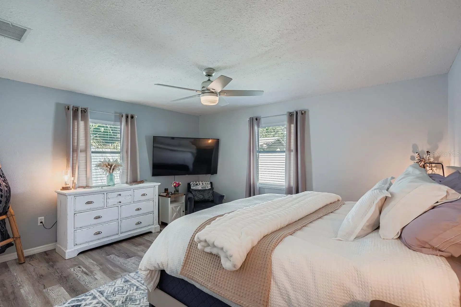 4311 2nd Avenue E Bradenton FL 34208
