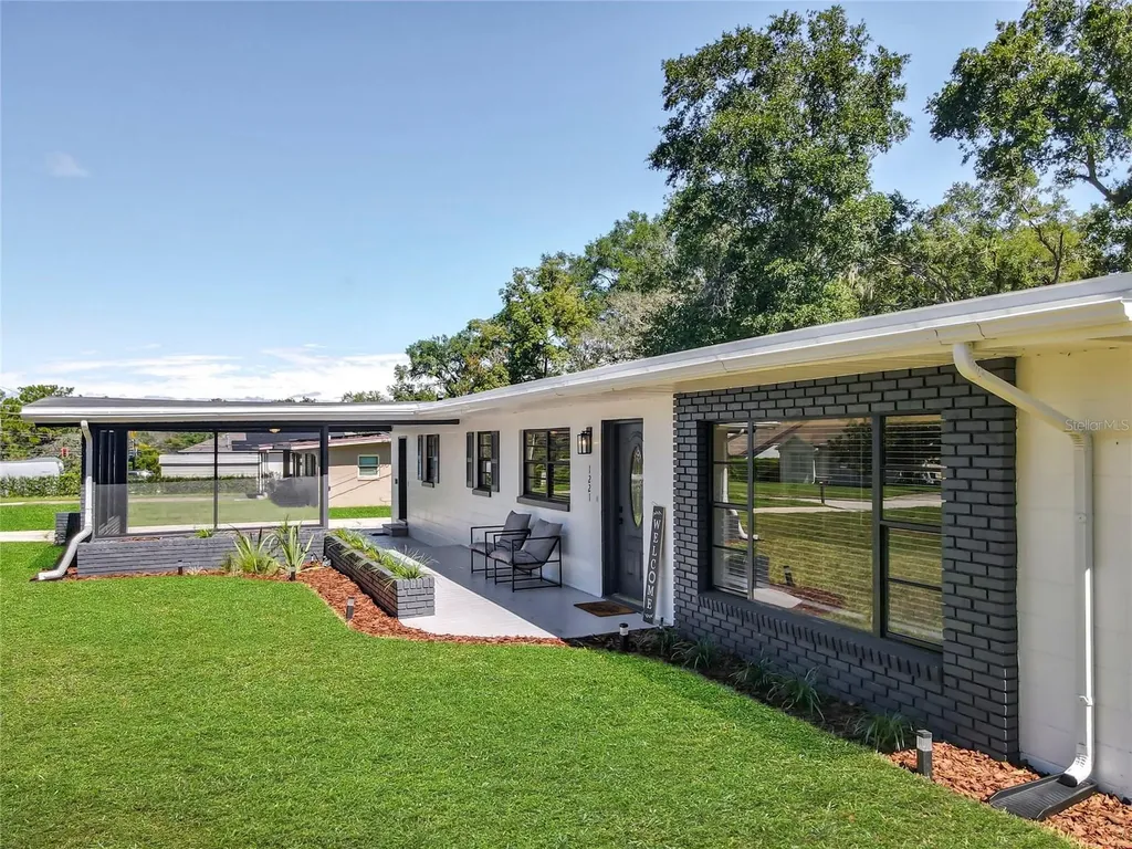 1221 Oak Haven Drive Altamonte Springs FL 32714