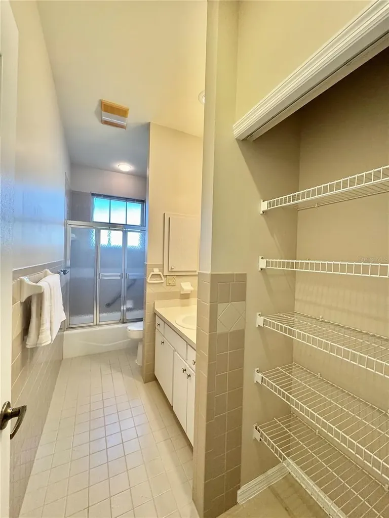 1849 Vamo Drive Sarasota FL 34231