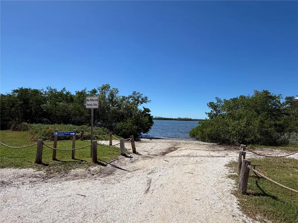 1849 Vamo Drive Sarasota FL 34231