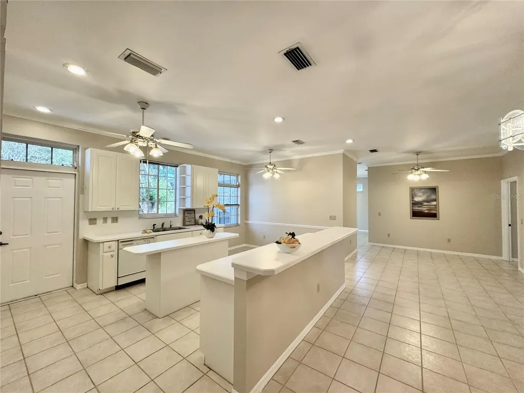1849 Vamo Drive Sarasota FL 34231
