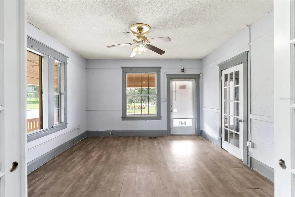 841 W Lemon Street Lakeland FL 33815