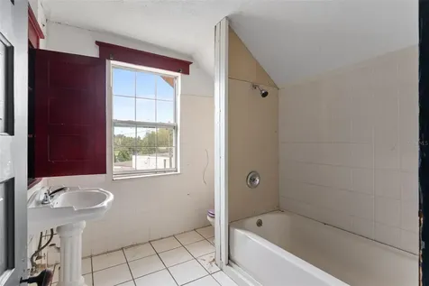 841 W Lemon Street Lakeland FL 33815