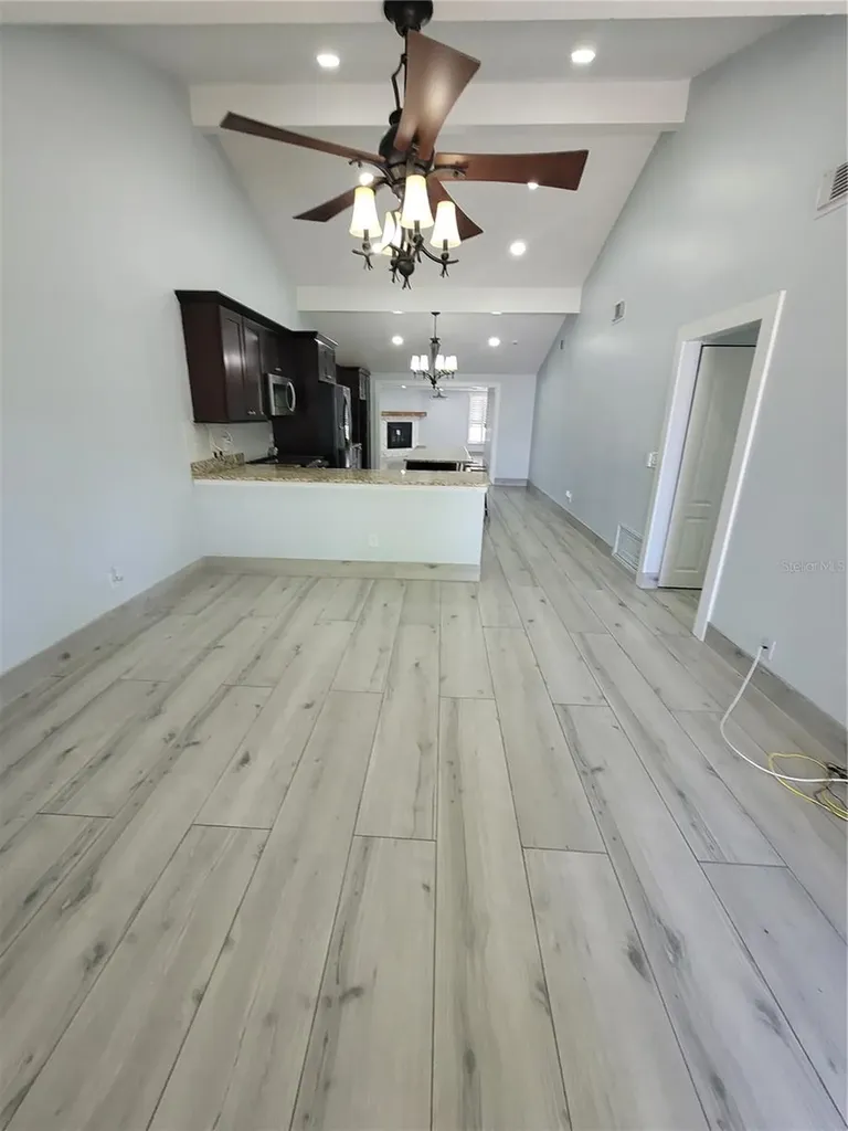 8320 Woodlake Place Tampa FL 33615