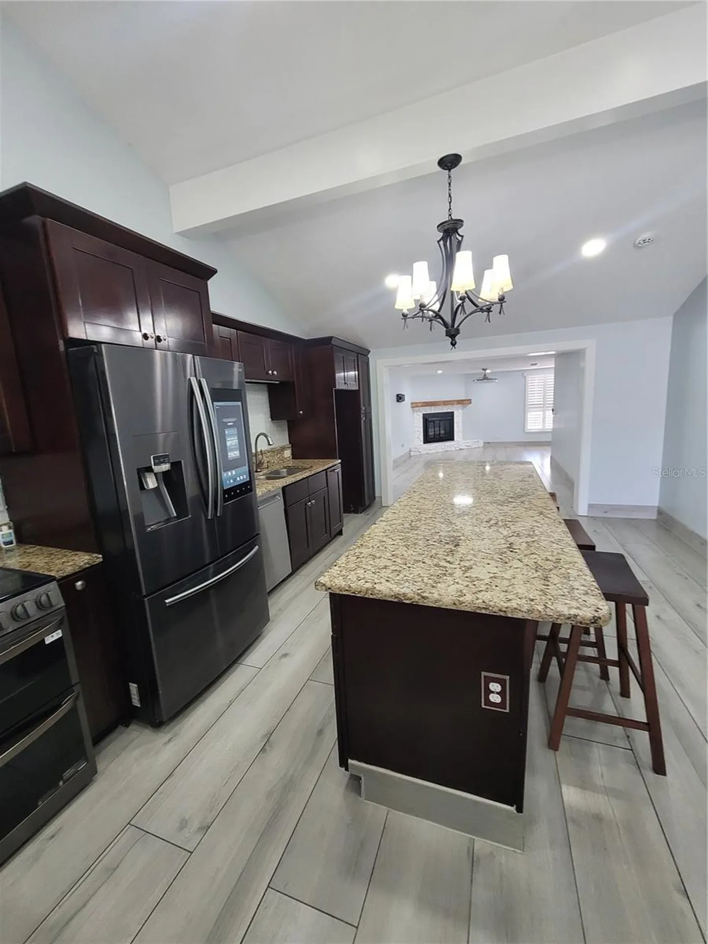 8320 Woodlake Place Tampa FL 33615