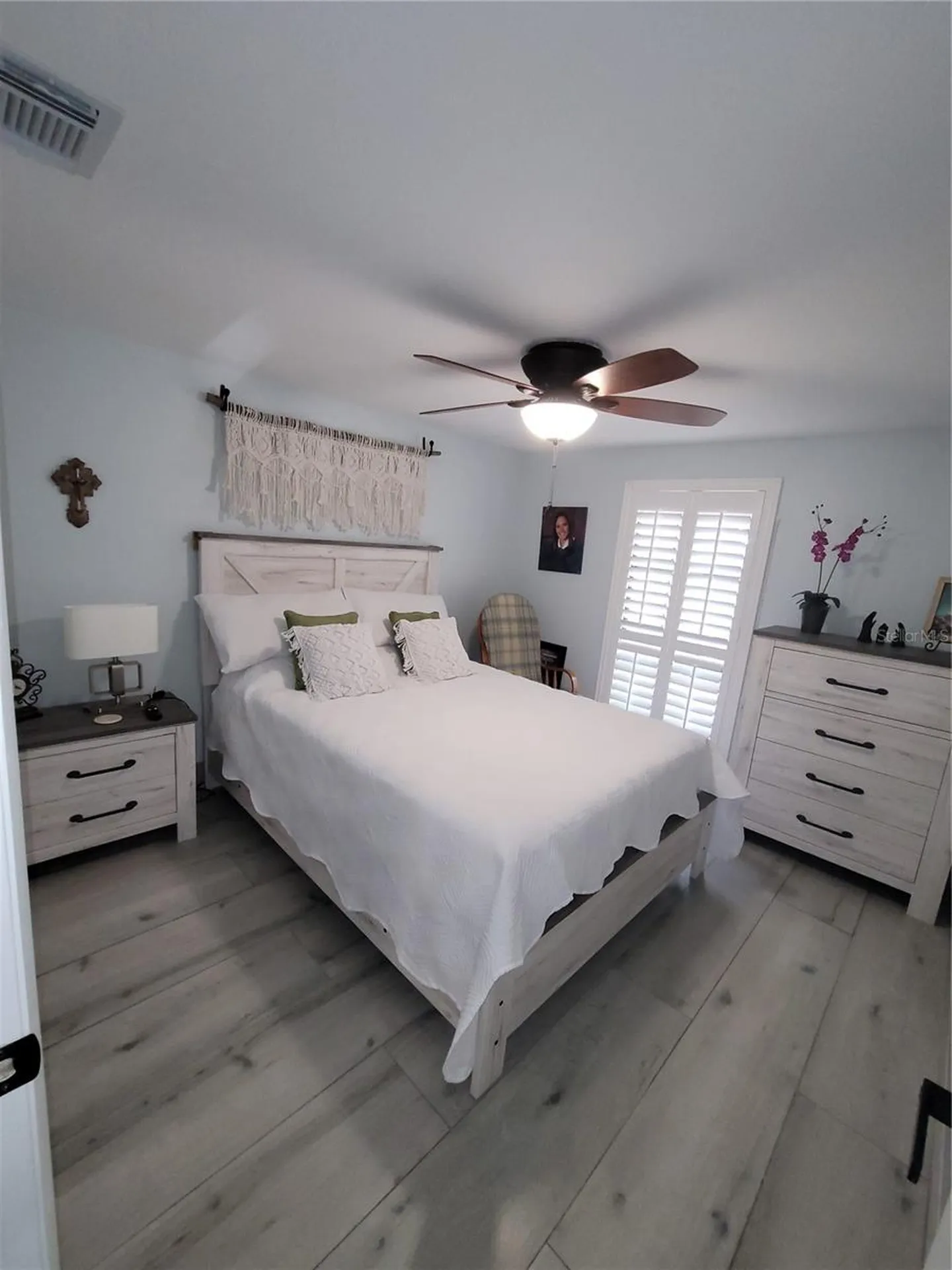 8320 Woodlake Place Tampa FL 33615
