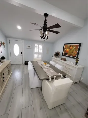 8320 Woodlake Place Tampa FL 33615