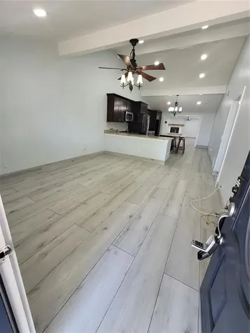 8320 Woodlake Place Tampa FL 33615