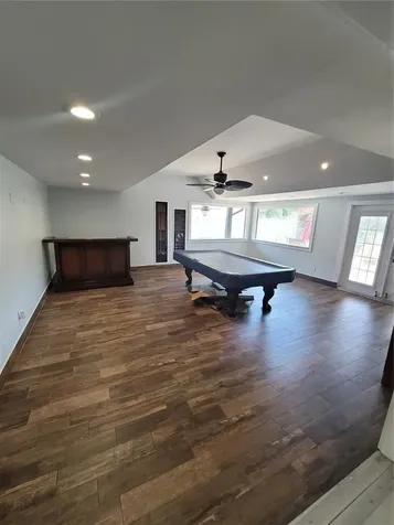 8320 Woodlake Place Tampa FL 33615