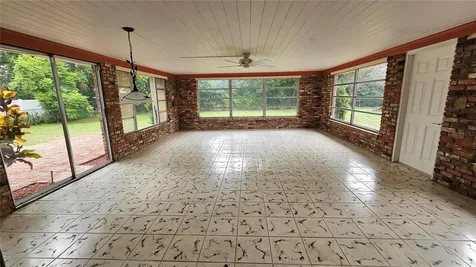 880 Oleander Drive SE Winter Haven FL 33880