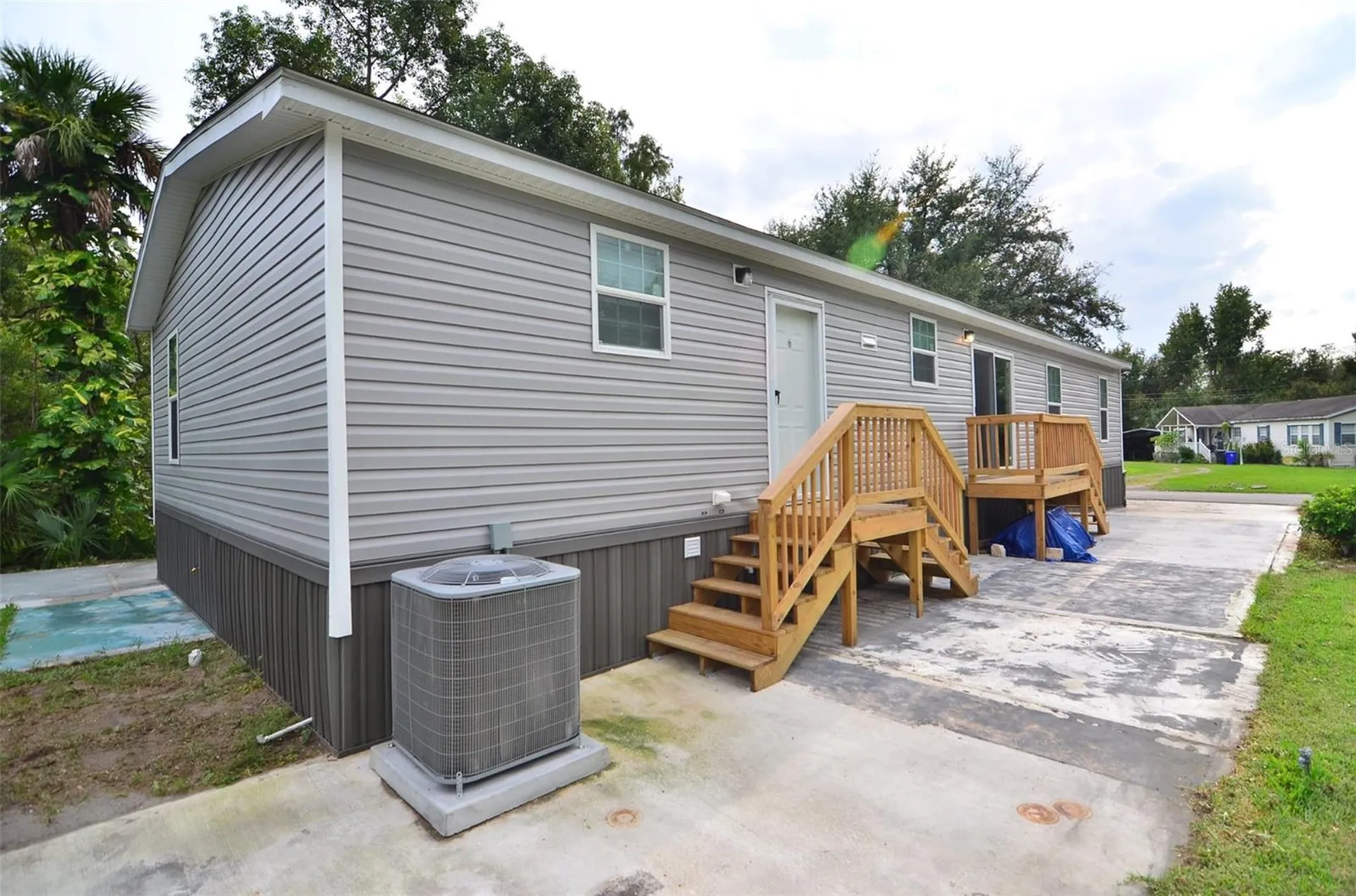 515 Twin Lakes Circle Lakeland FL 33815