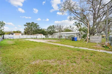 12912 Cambridge Avenue Tampa FL 33624