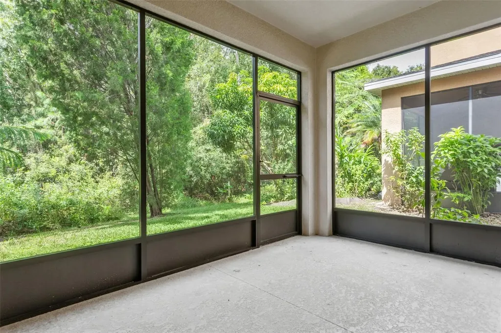 16036 Bella Woods Drive Tampa FL 33647