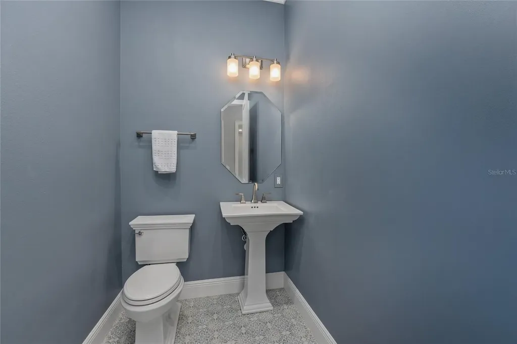 3709 W Dale Avenue Tampa FL 33609