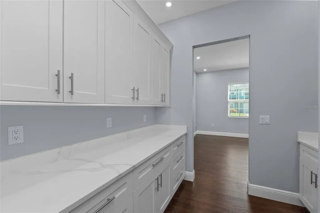 3709 W Dale Avenue Tampa FL 33609