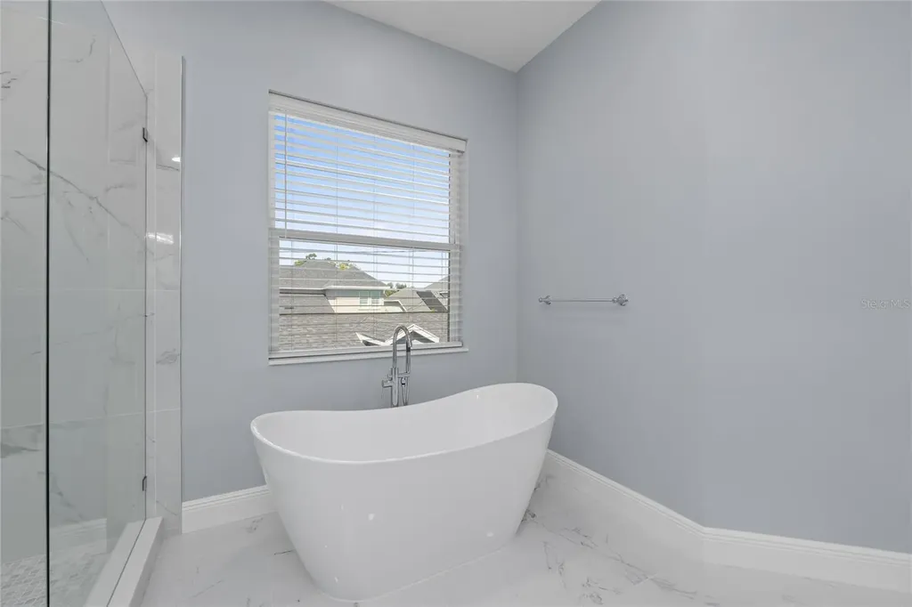 3709 W Dale Avenue Tampa FL 33609