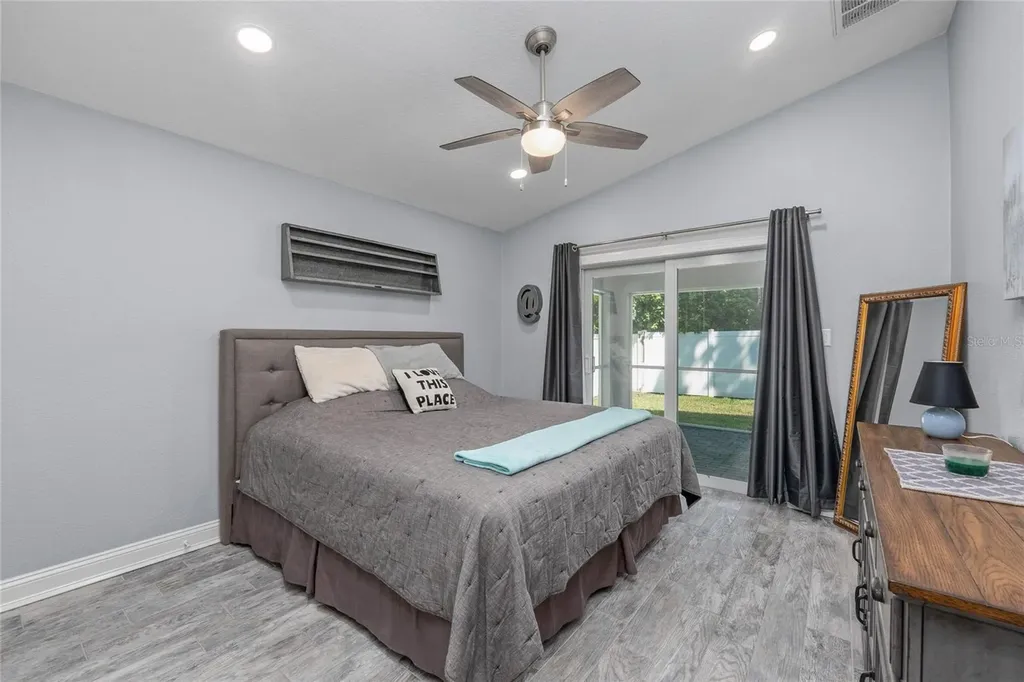 3709 W Dale Avenue Tampa FL 33609
