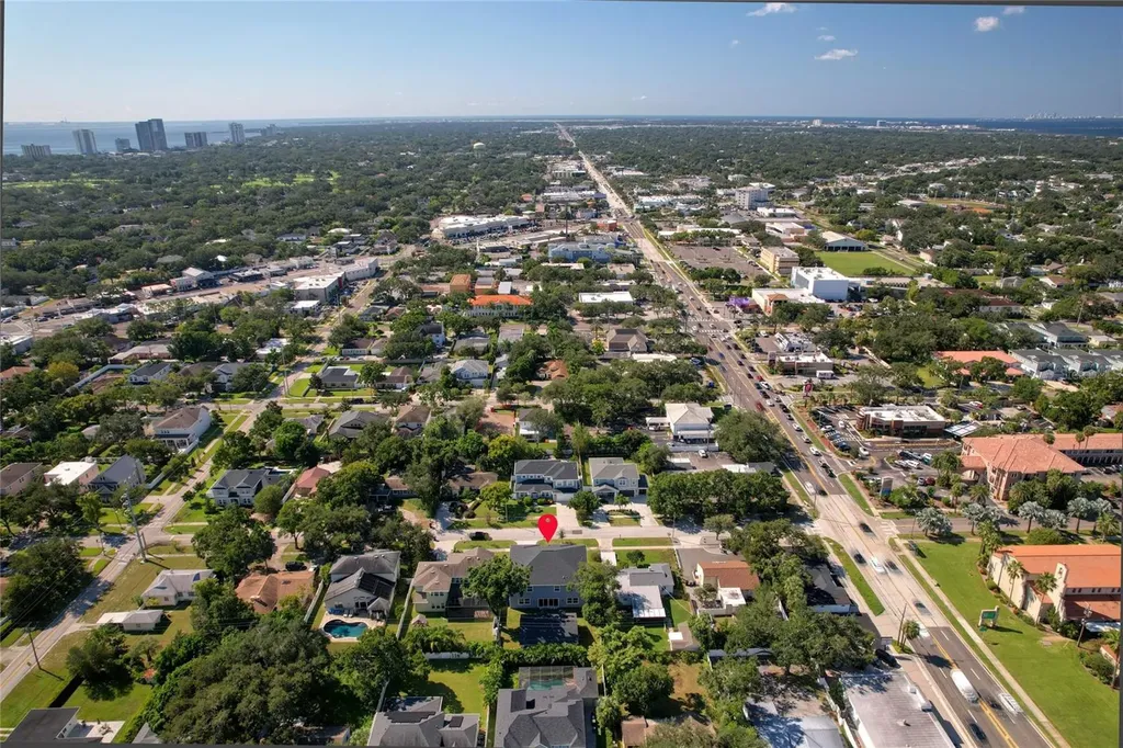 3709 W Dale Avenue Tampa FL 33609