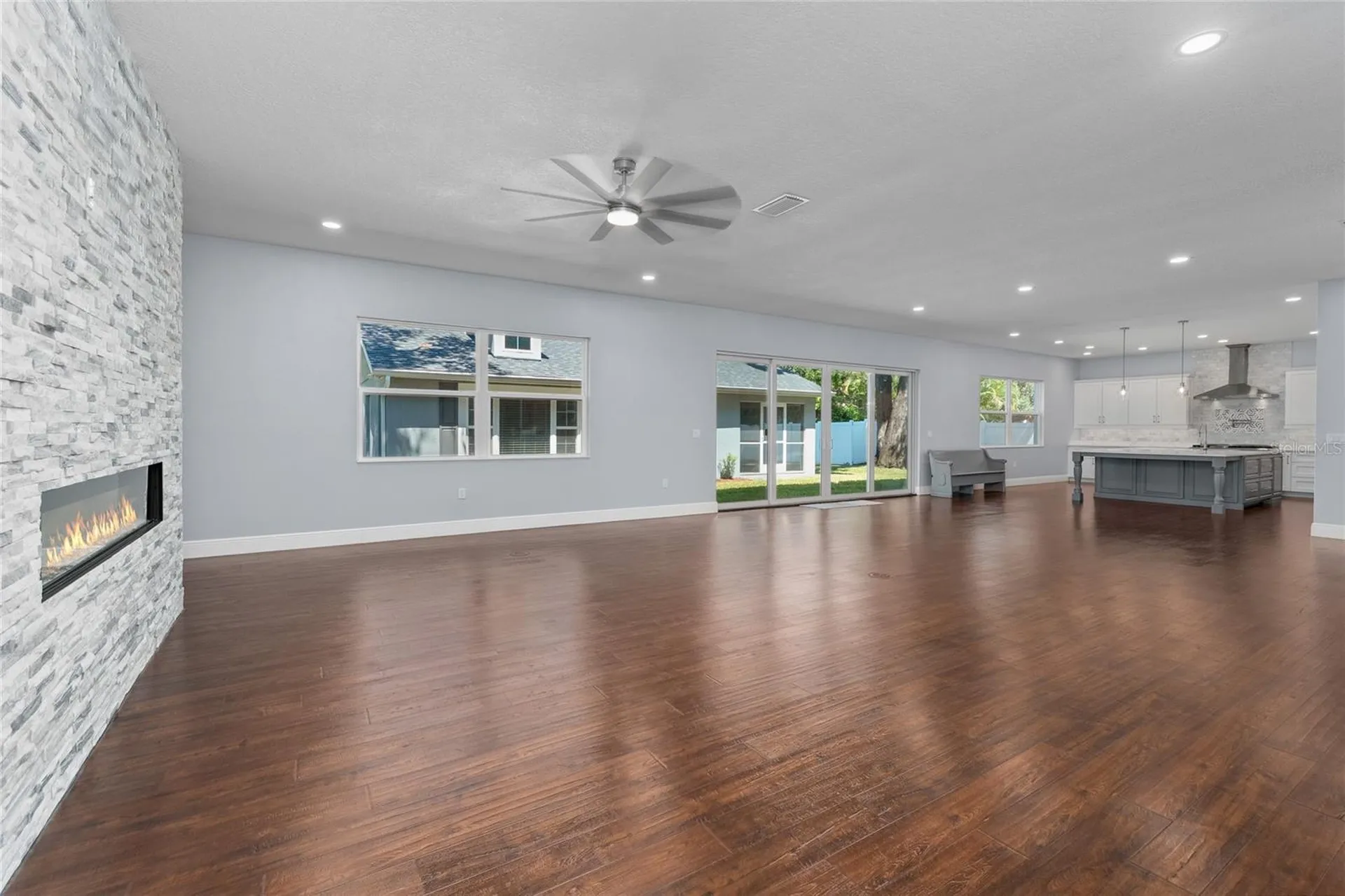 3709 W Dale Avenue Tampa FL 33609