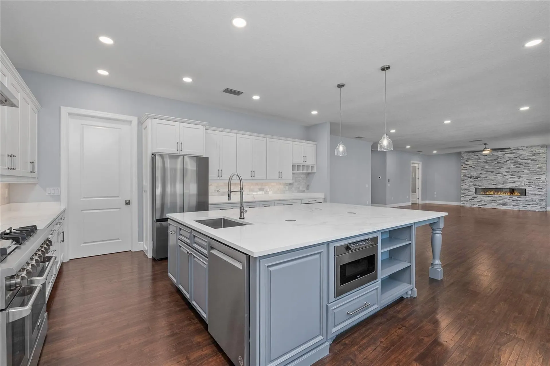 3709 W Dale Avenue Tampa FL 33609