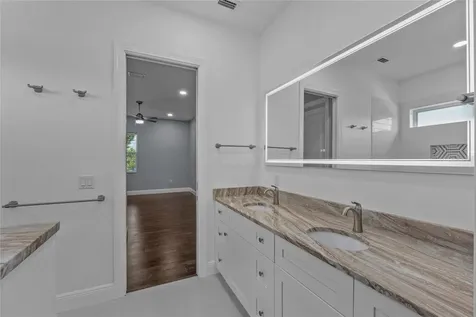 3709 W Dale Avenue Tampa FL 33609