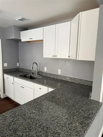 2615 E 28th Avenue Tampa FL 33605