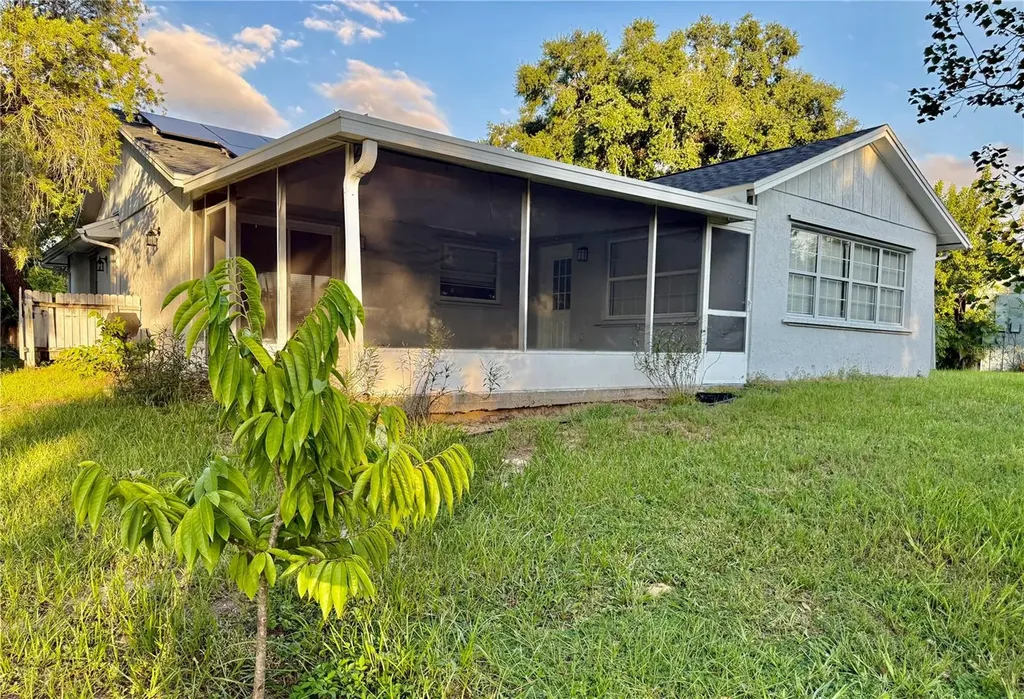 970 Amy Ridge Court Kissimmee FL 34747