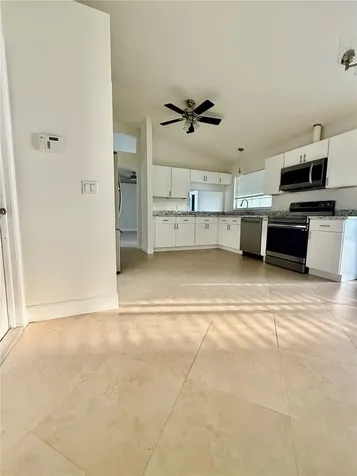 970 Amy Ridge Court Kissimmee FL 34747