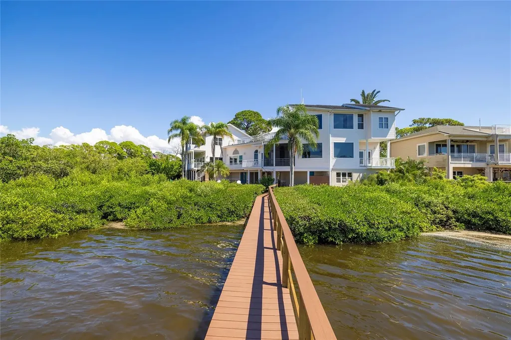 763 Jacqueline Lane Palm Harbor FL 34683