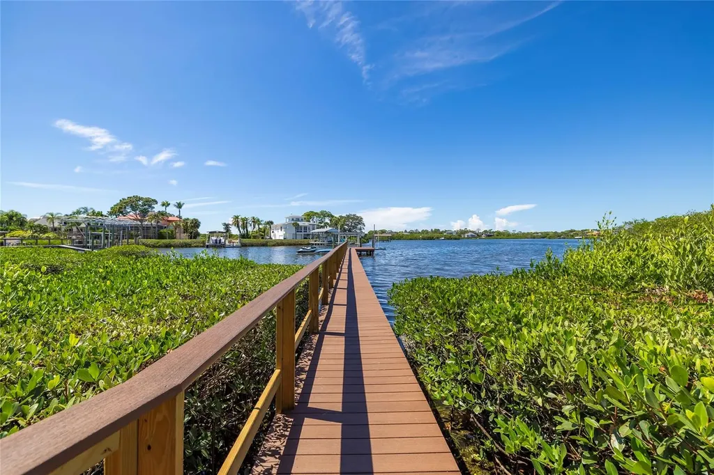 763 Jacqueline Lane Palm Harbor FL 34683