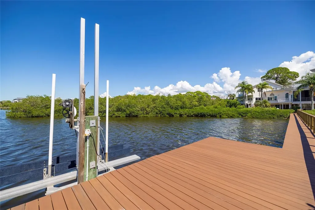 763 Jacqueline Lane Palm Harbor FL 34683