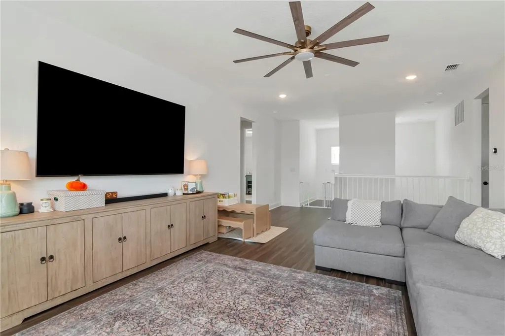 979 Signet Drive Apollo Beach FL 33572