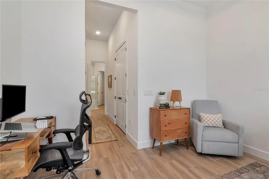 979 Signet Drive Apollo Beach FL 33572