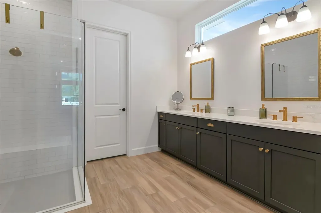 979 Signet Drive Apollo Beach FL 33572