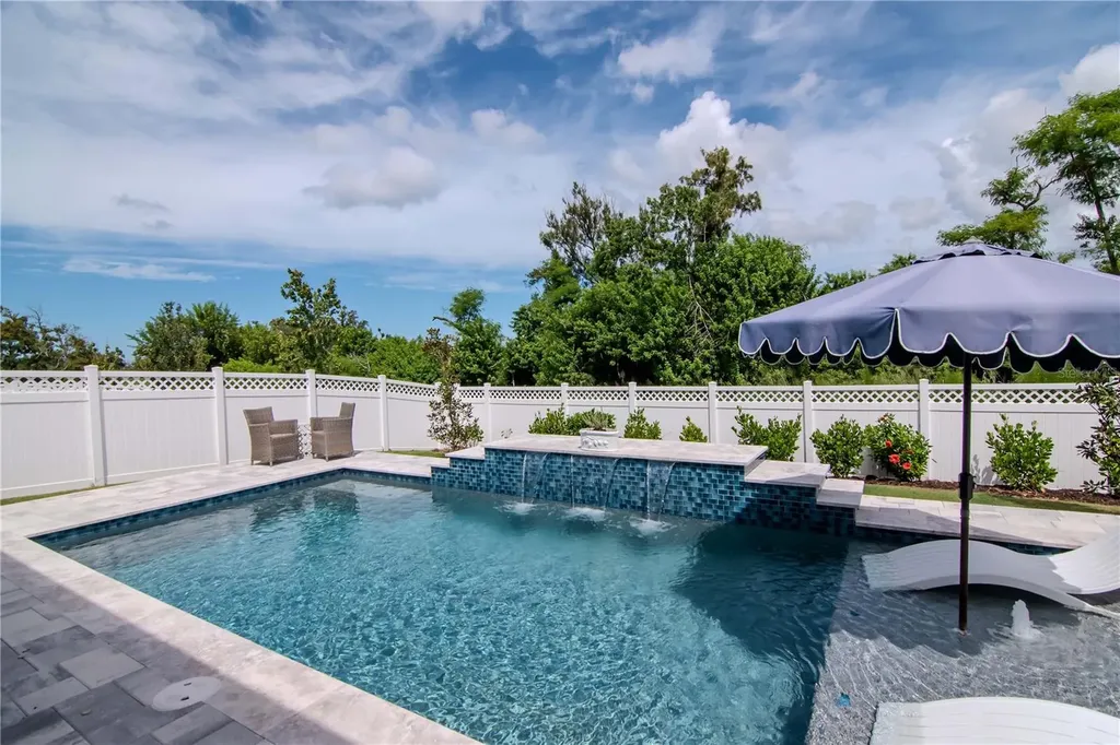 979 Signet Drive Apollo Beach FL 33572