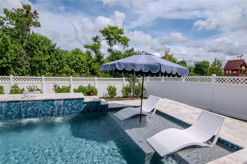 979 Signet Drive Apollo Beach FL 33572