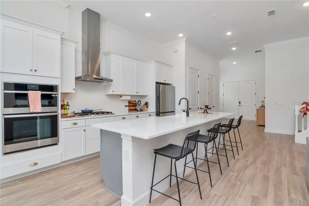 979 Signet Drive Apollo Beach FL 33572