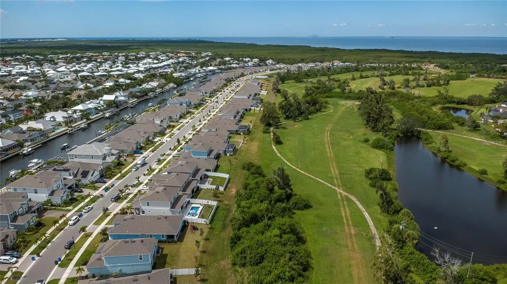 979 Signet Drive Apollo Beach FL 33572