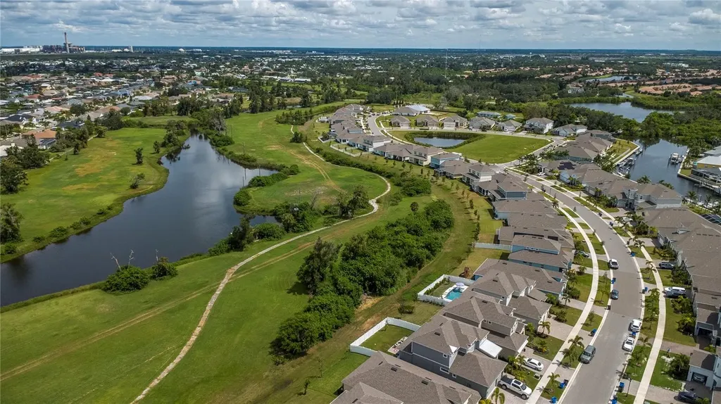 979 Signet Drive Apollo Beach FL 33572