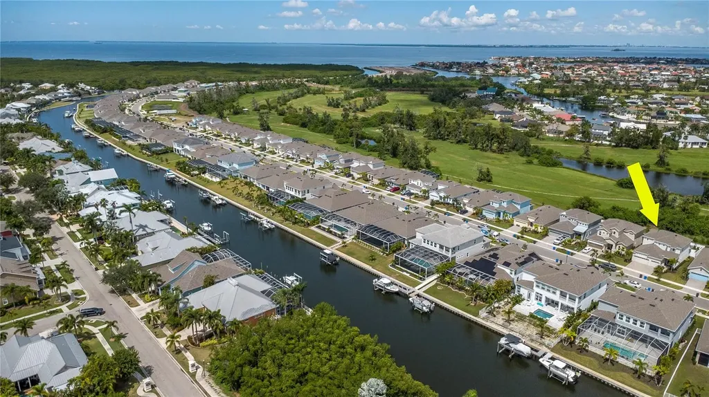 979 Signet Drive Apollo Beach FL 33572