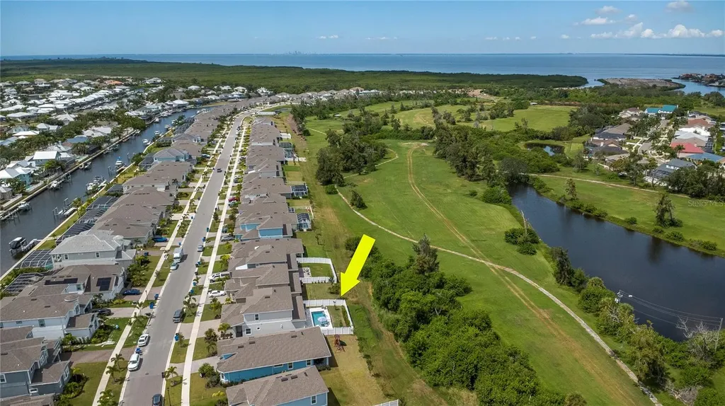 979 Signet Drive Apollo Beach FL 33572