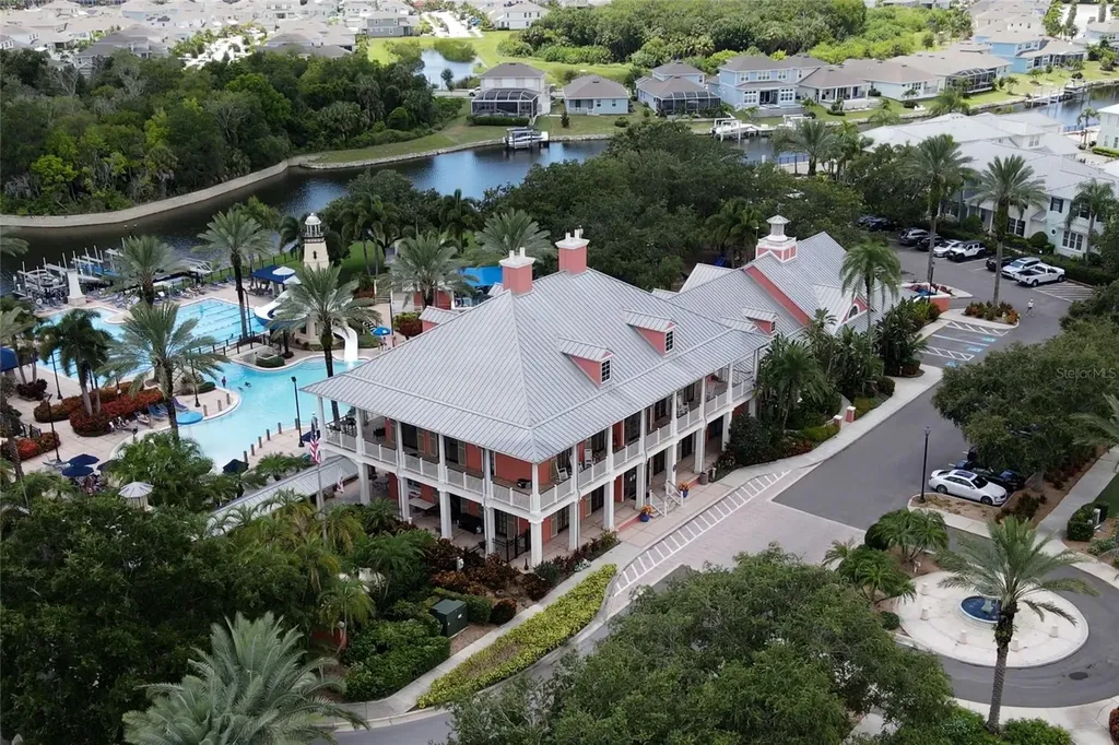 979 Signet Drive Apollo Beach FL 33572