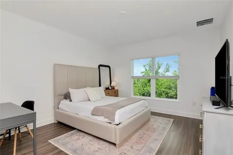979 Signet Drive Apollo Beach FL 33572