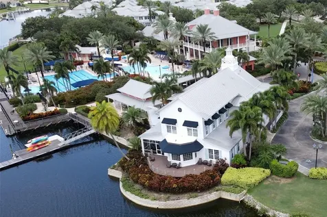 979 Signet Drive Apollo Beach FL 33572