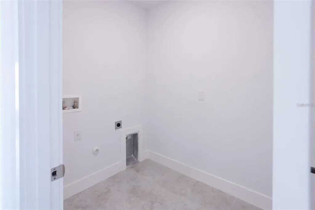 475 Winwood Court Port Charlotte FL 33954