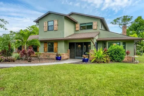 1070 Bayshore Drive Englewood FL 34223
