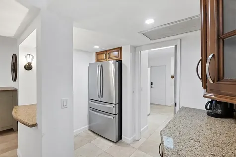 1070 Bayshore Drive Englewood FL 34223