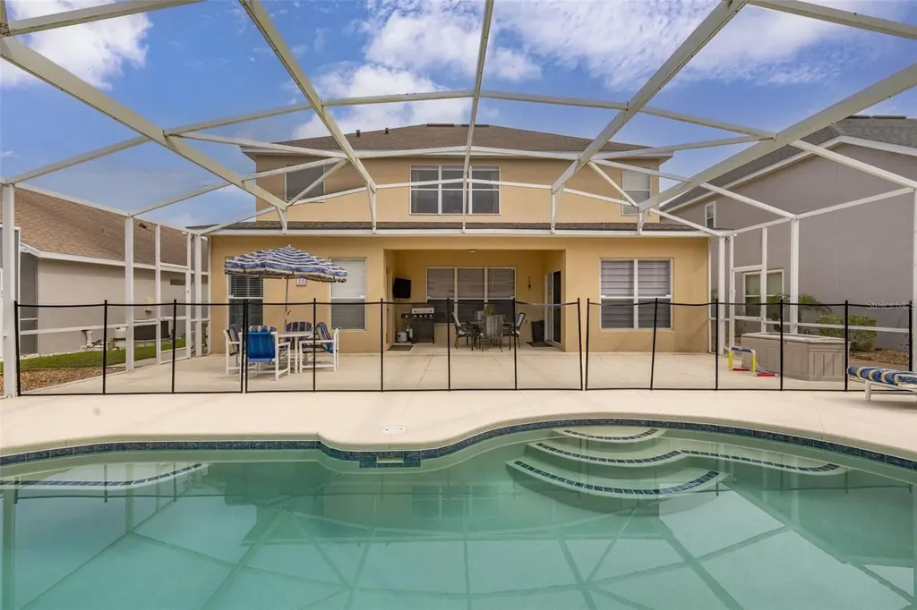 2663 Sand Hill Point Circle Davenport FL 33837